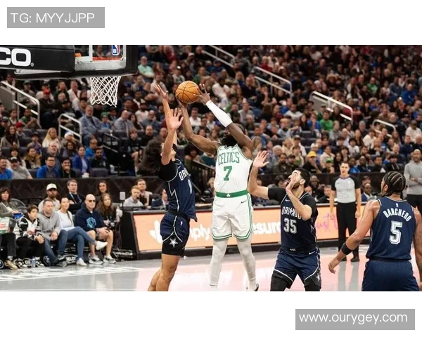 2009年NBA季后赛魔术队与凯尔特人队第一场精彩对决回顾 2009年NBA季后赛魔术队与凯尔特人队第一场精彩对决回顾